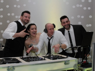 bride and groom djing